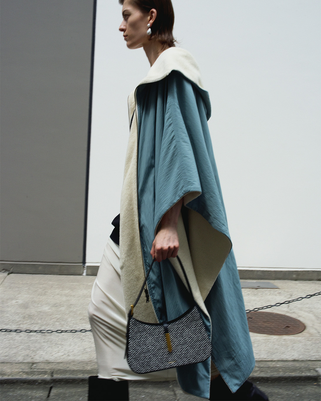 トゥモローランドBACCA ポンチョコート