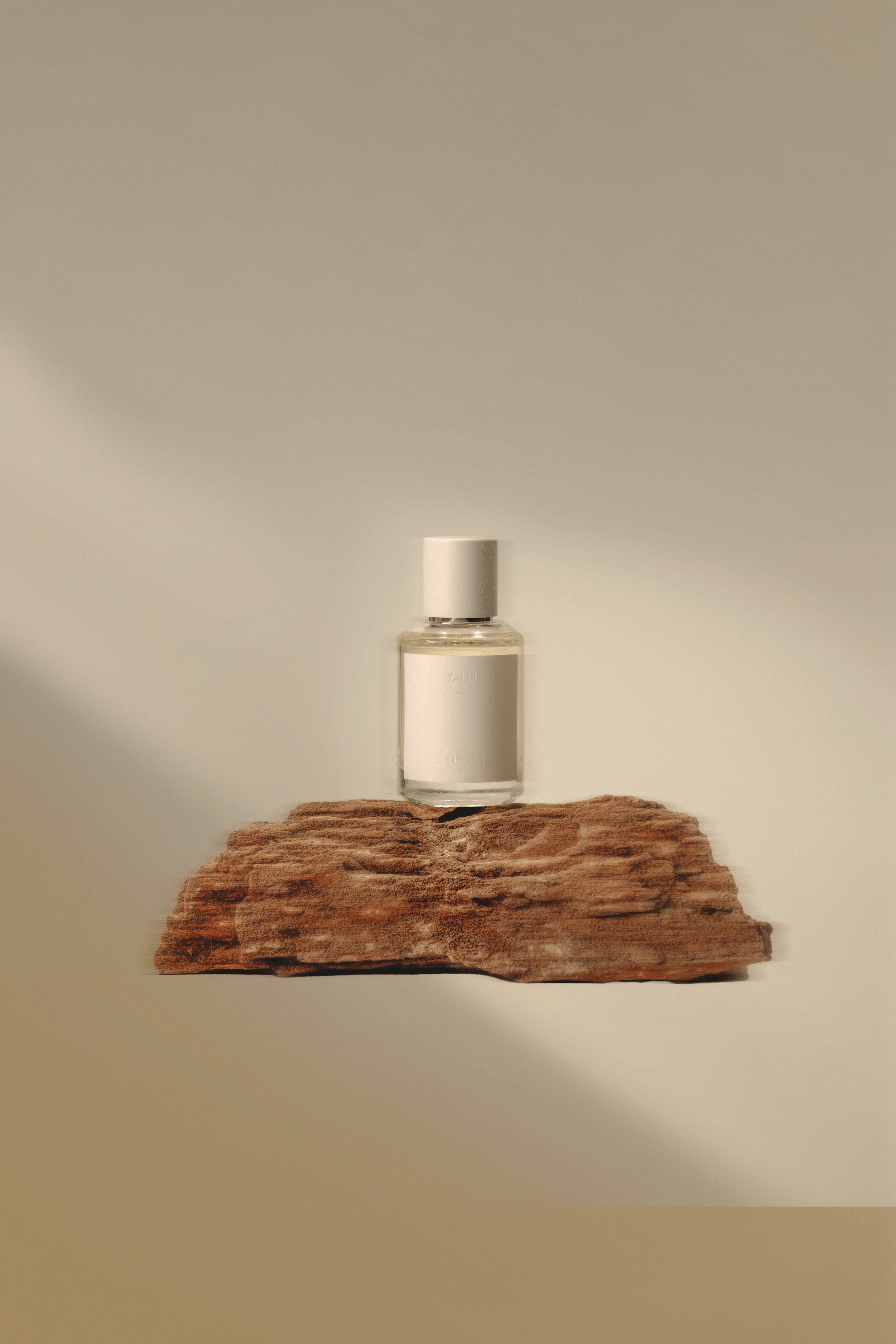 ONE DAY Taipei Eau de Parfum – Stéle