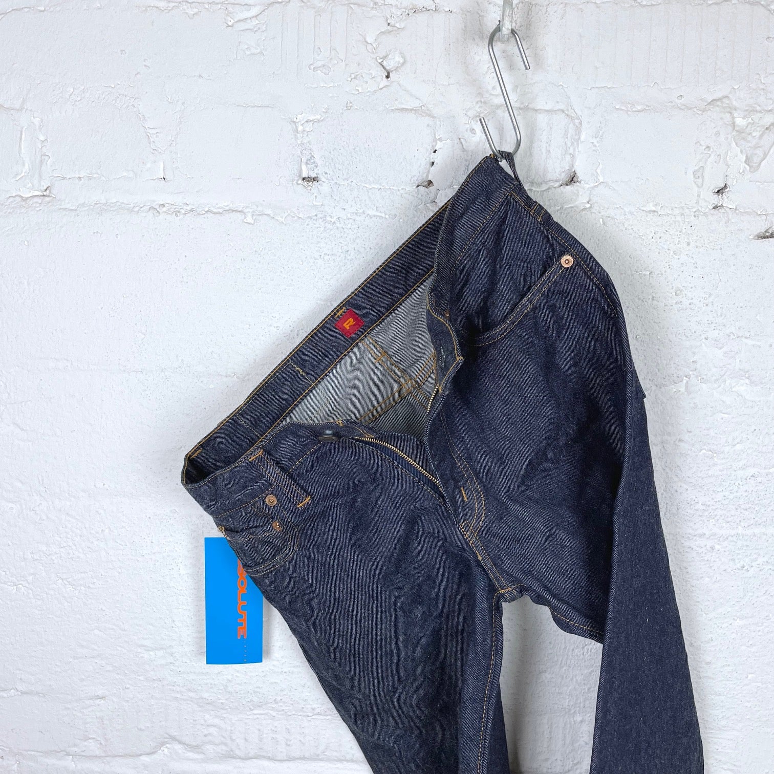 712 | resolute | made in japan – stuf|f-official