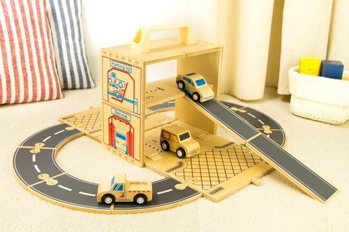 好きなのりものセットが持ち運べる！？ 木製おもちゃ「ウッドボックス