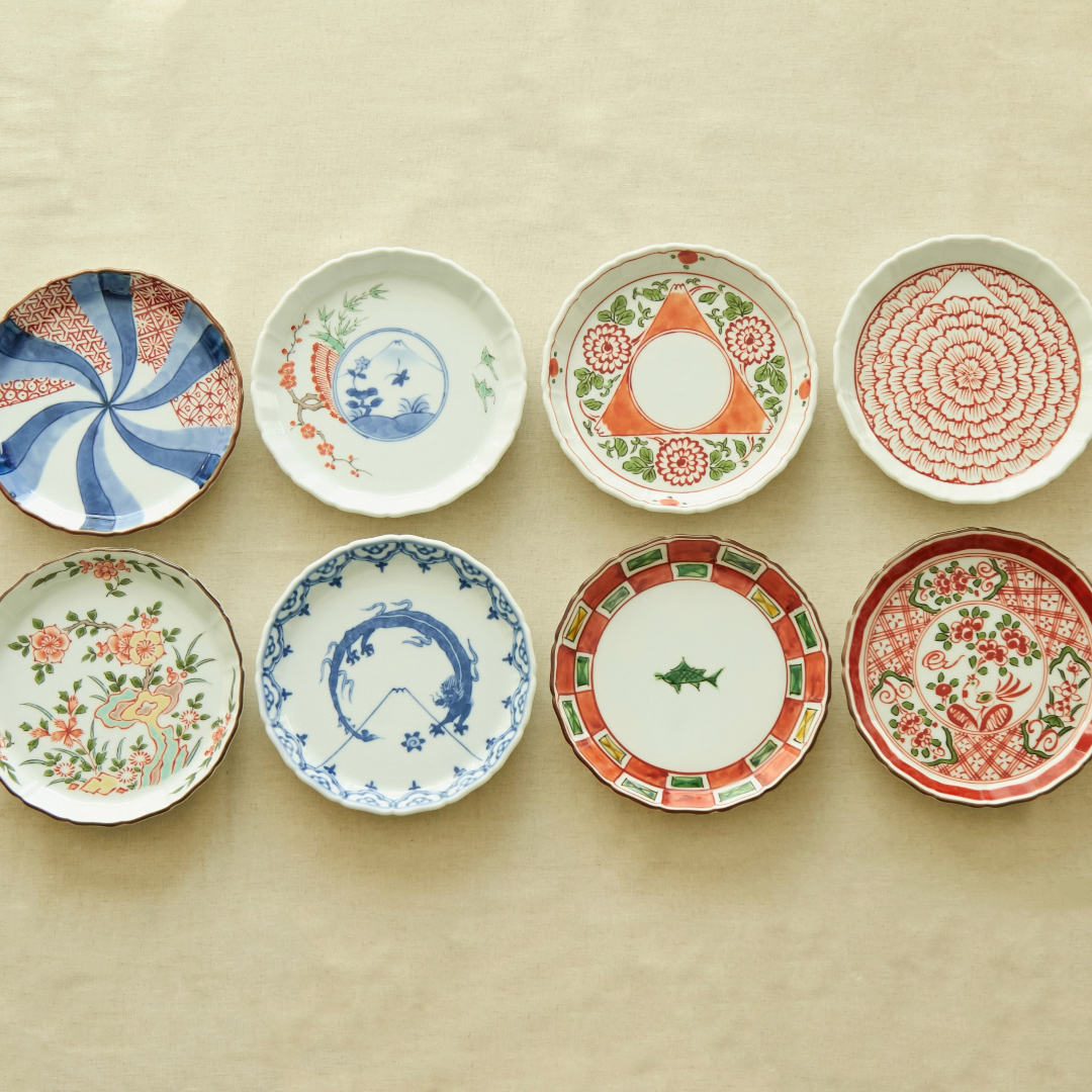 与山窯 桔梗渕4.5寸皿 輪宝団龍富士山図 -ハレの日の席を彩り豊かに