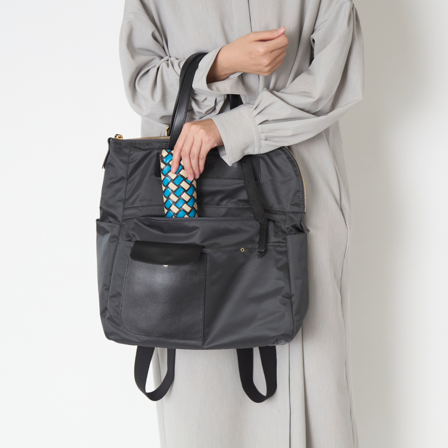 Introduction/2way ラージリュック エアリー -肩掛けもOK！高級撥水