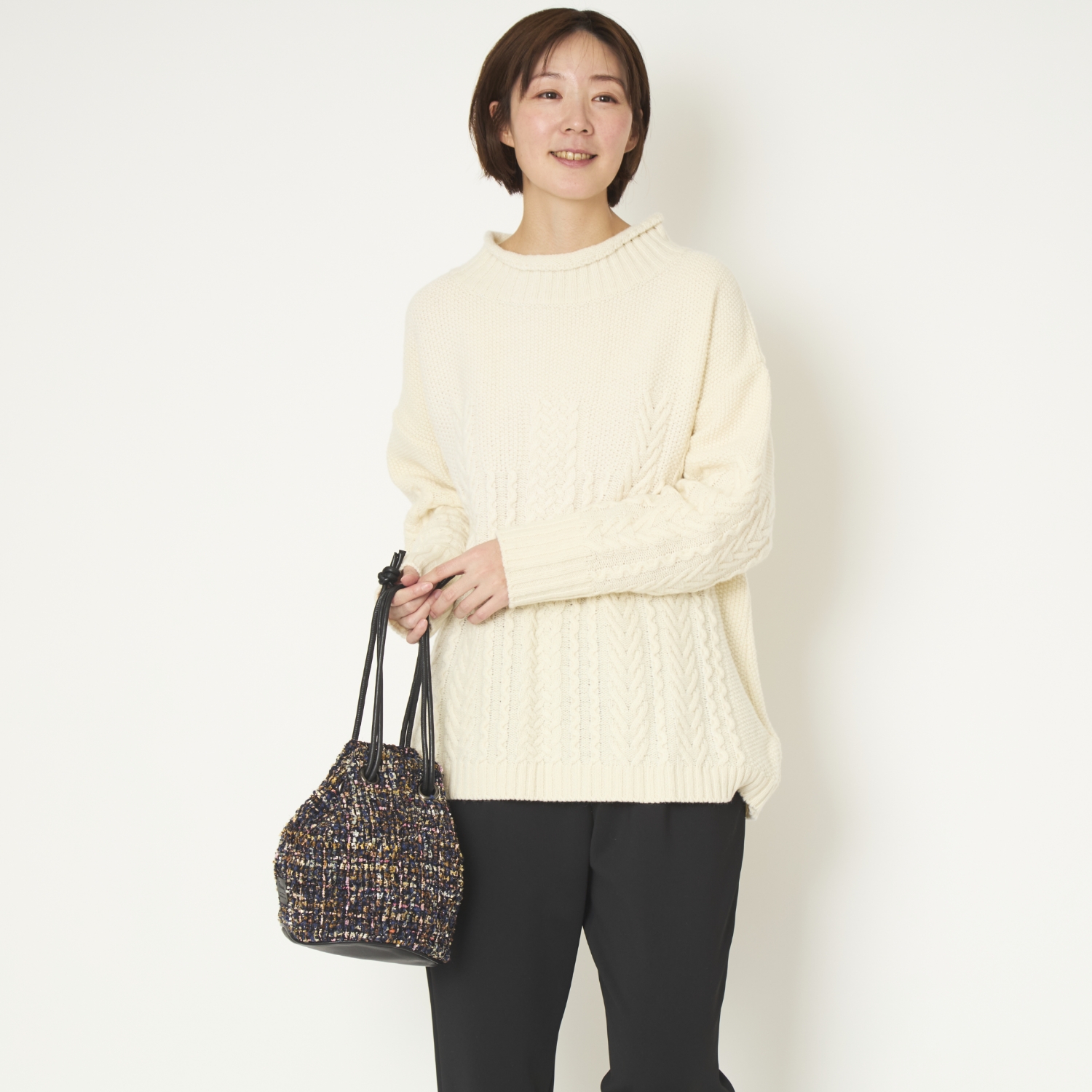 Swaraj/ツイードレザーコンボショルダーバッグ -ころんとした形が