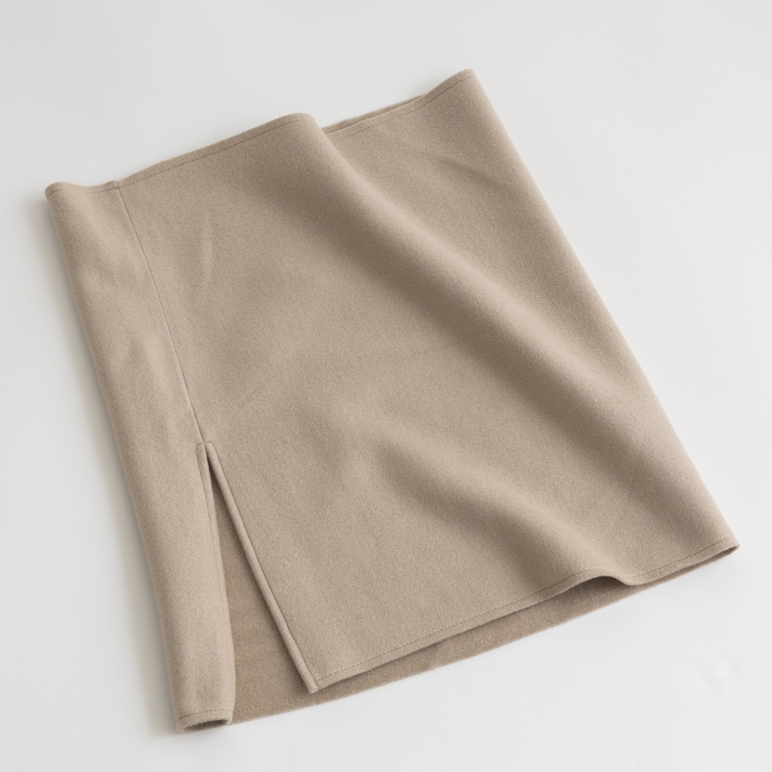 KOHARU/シルクフリース スリットスヌード -シルク100%で滑らかな肌触り