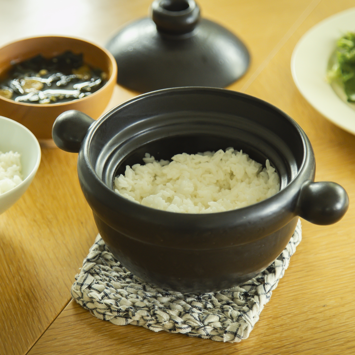 弥生陶園/丸ごはん土鍋 2.5合 -短時間でふっくら炊けるごはん土鍋