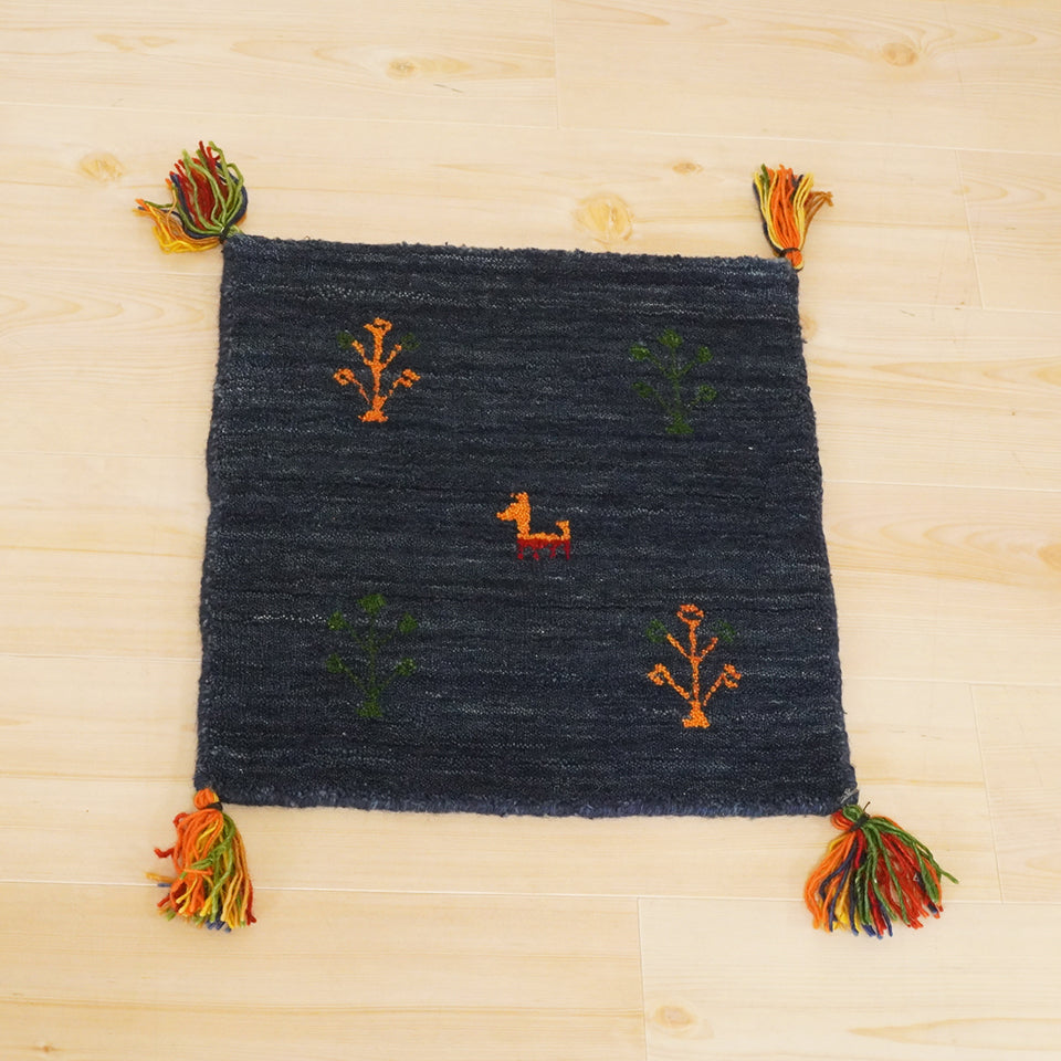 天然素材で温かみを感じるインド製手織りギャッベ｜インドギャッベGB