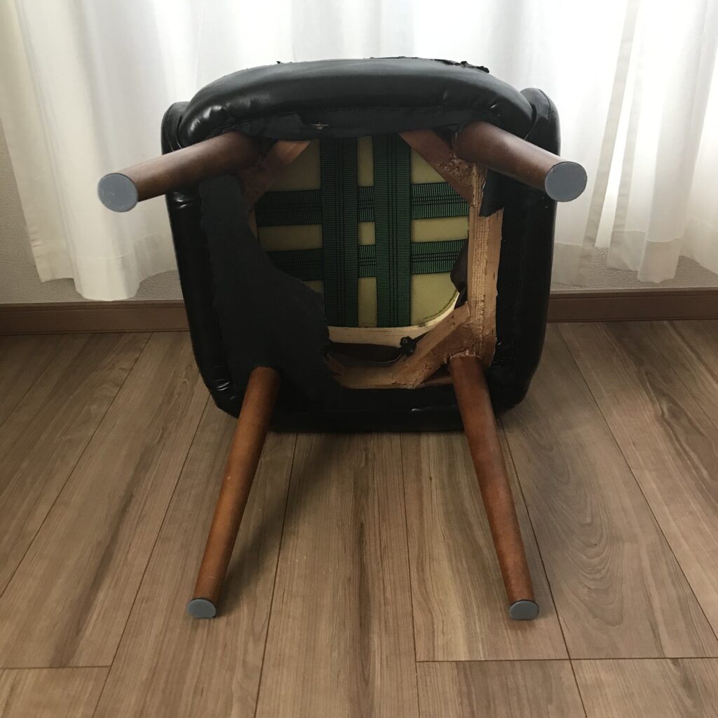 unico RICK arm chair 生地の張替えは出来る?全て自分でやってみました